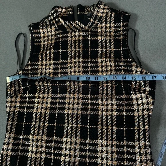 Frank Lyman Tartan Dress. - Picture 9 of 12